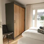 Schoenblick شقة