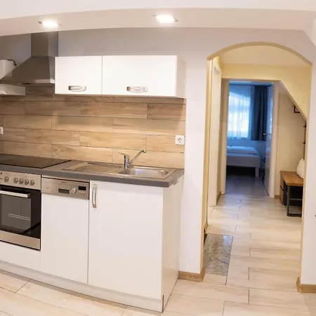 Schoenblick Weißenbach am Lech